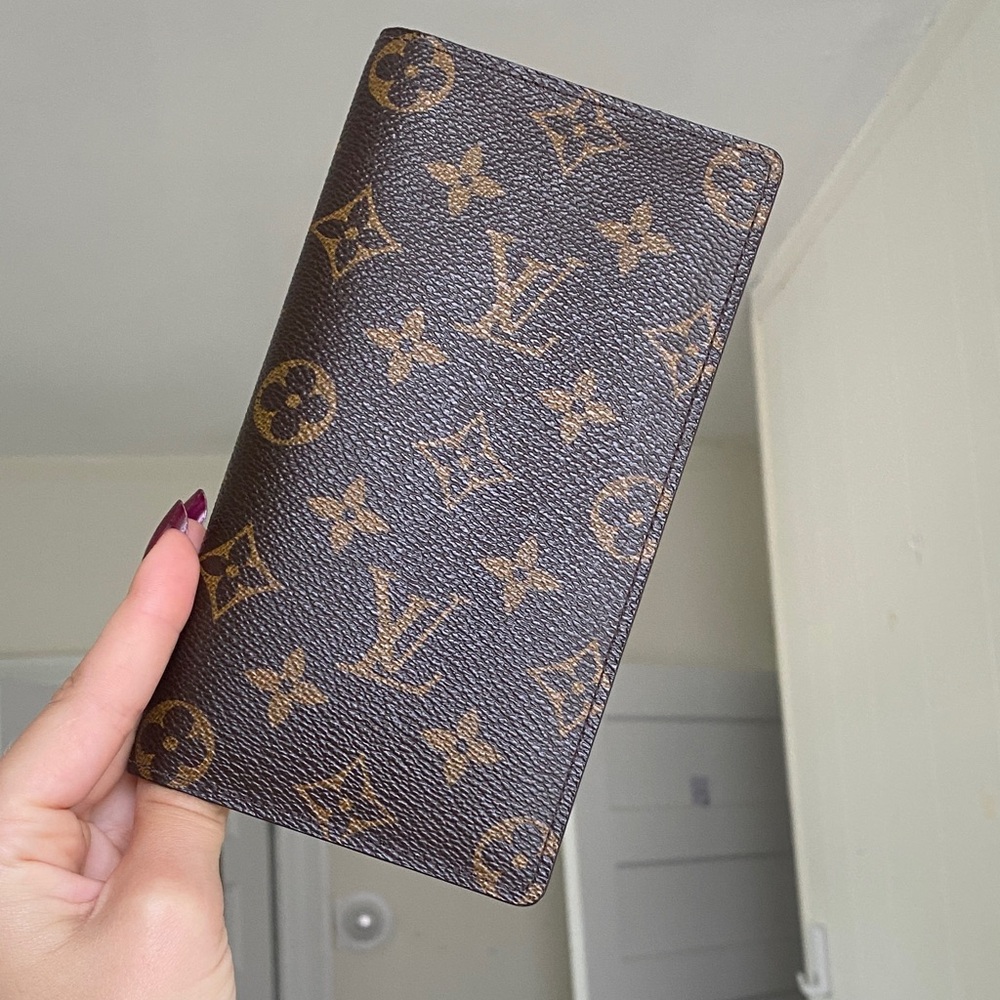 Louis Vuitton Brown and Tan Monogram Clutch